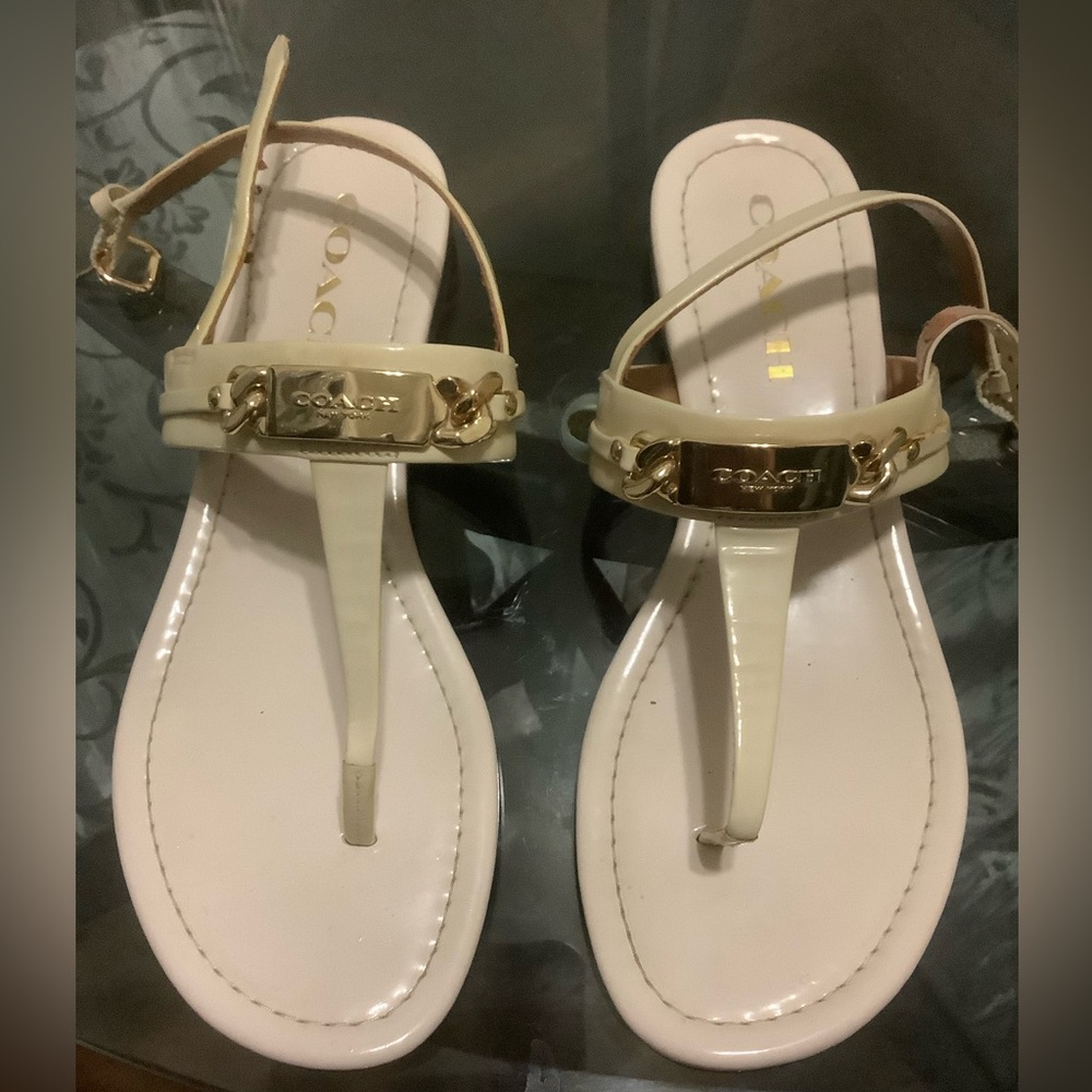 Women Coach Thong Sandals